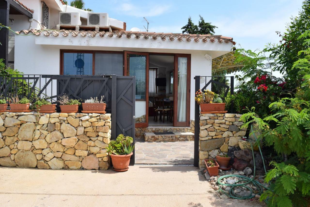 Battistina Holiday Home Costa Rei Exterior foto